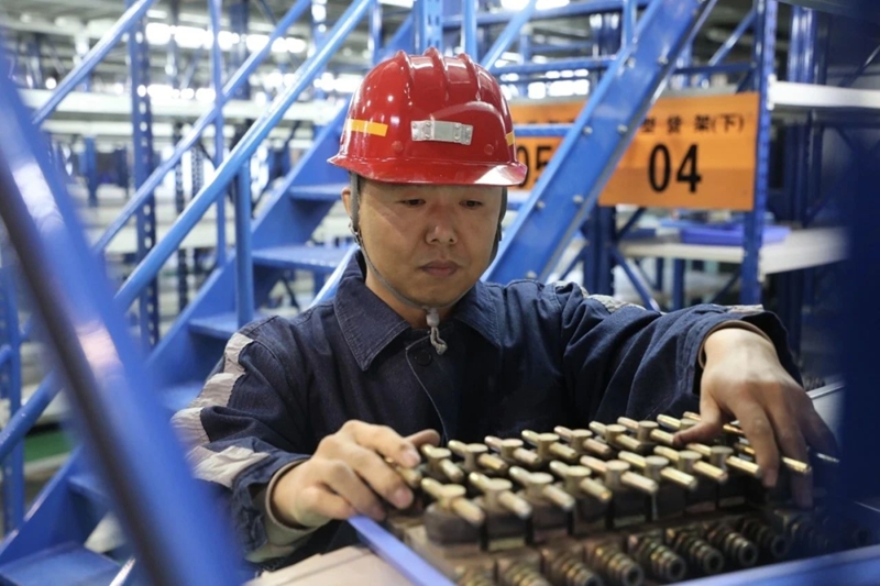 榆北涌鑫公司 以機電設(shè)備精細管理“花好錢” 撬動企業(yè)效益新增長